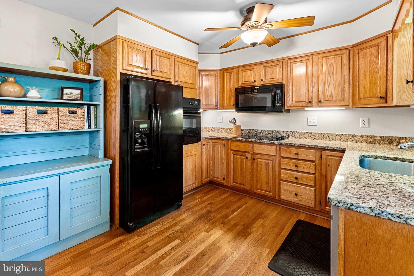 2206 Manlyn Road photo 8