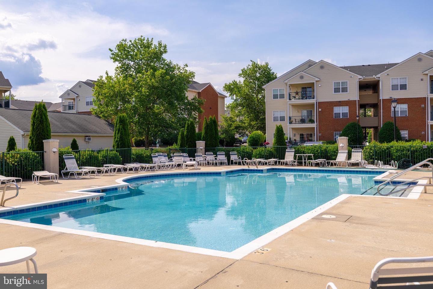 810 Brassie Lane #810-E photo 3