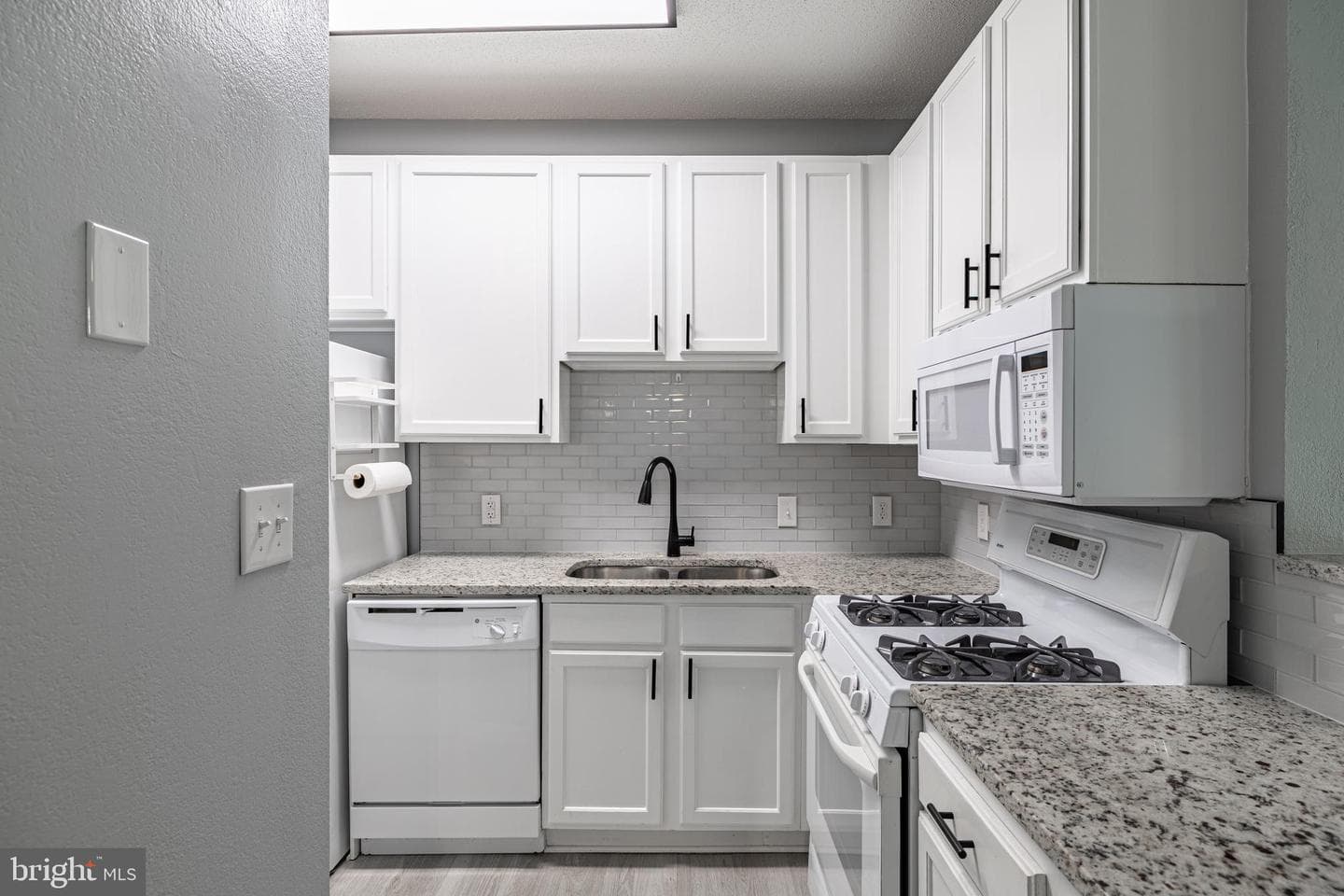 810 Brassie Lane #810-E photo 6