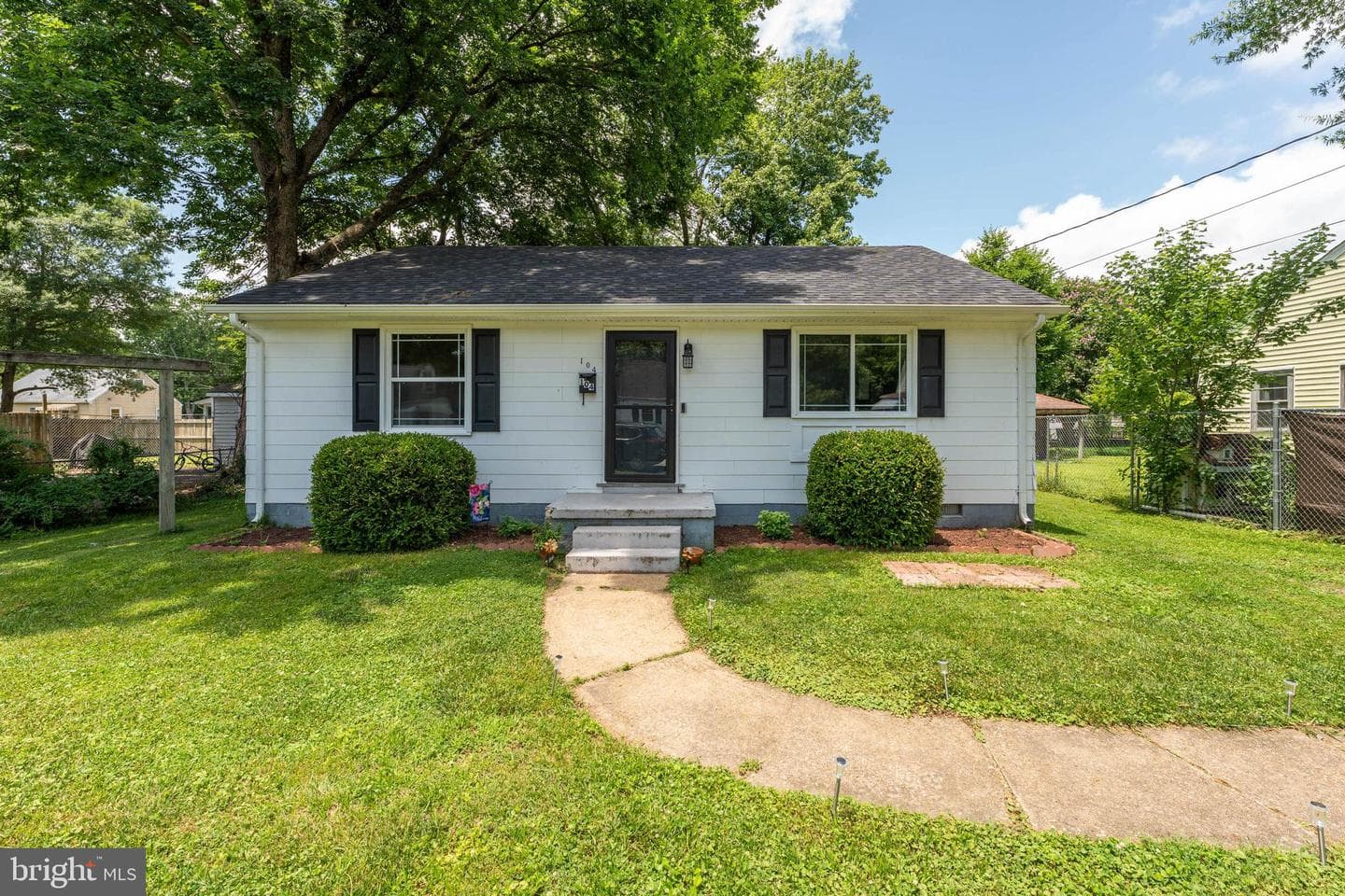 104 N Beech Avenue photo 4