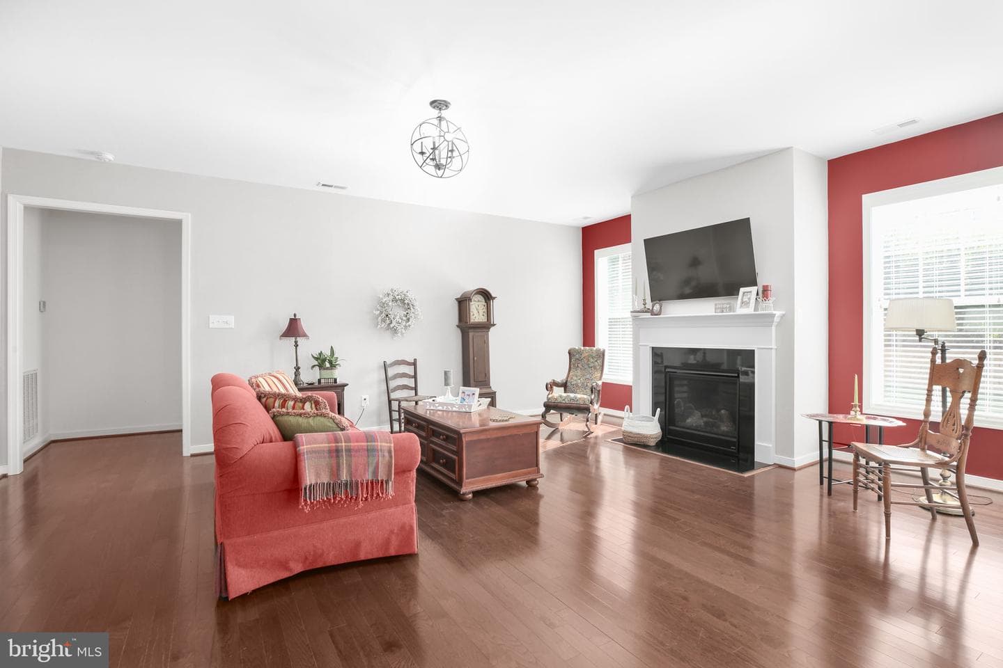 2832 Crown Grant Road photo 5