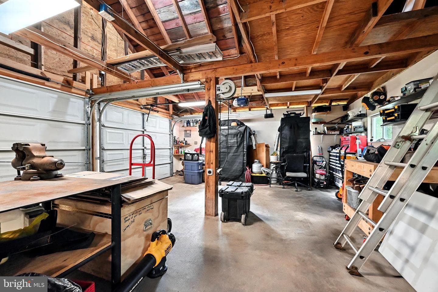 11066 Greenwood Road photo 41
