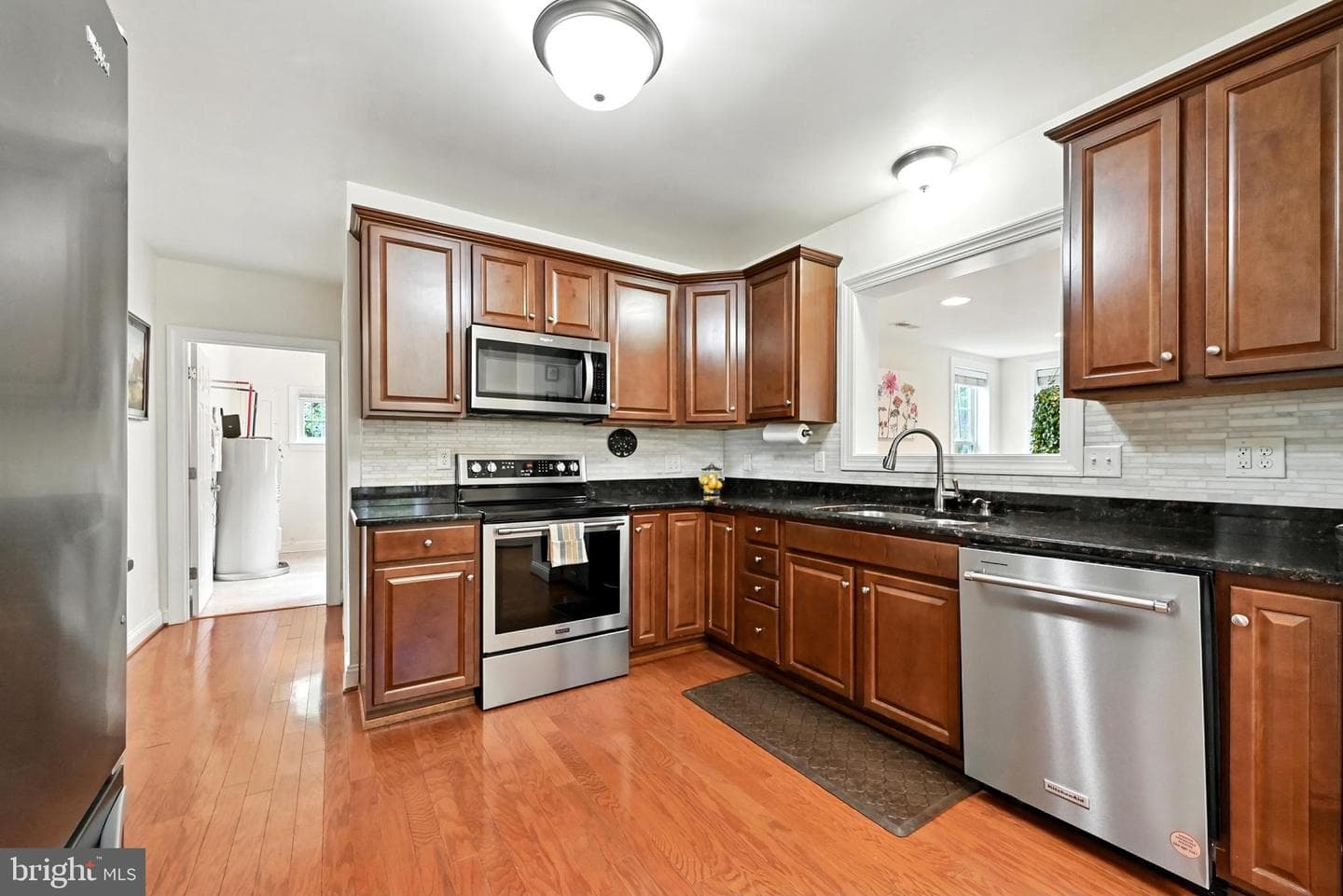 11066 Greenwood Road photo 9