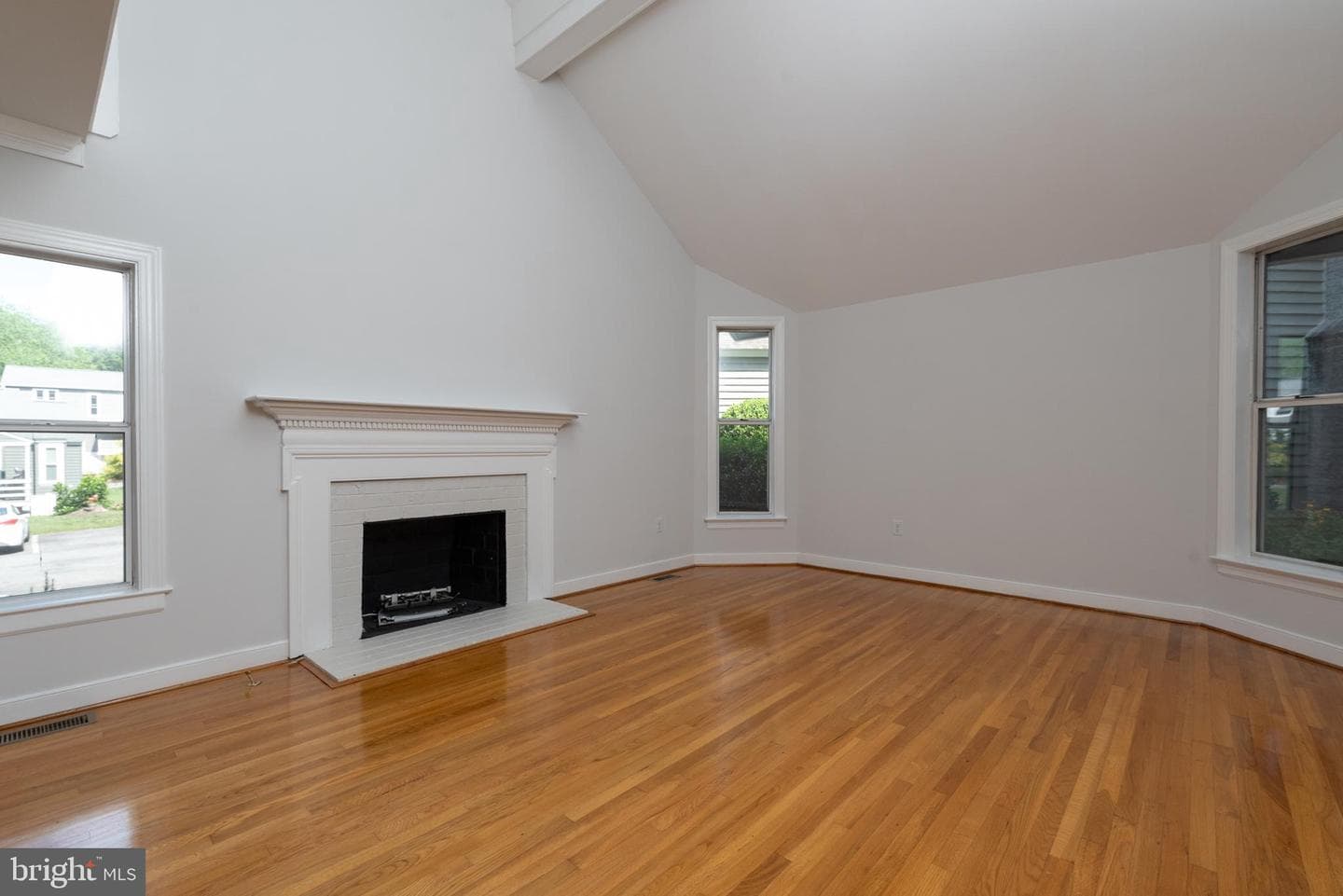 11809 Goodwick Square photo 15