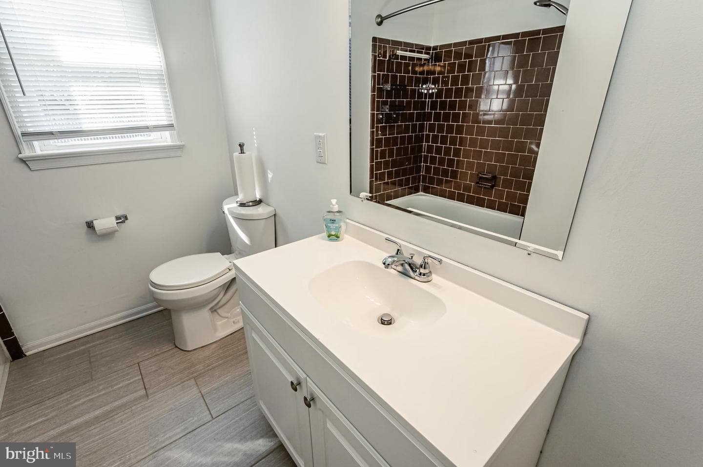 8500 Sedgemoor Drive photo 9