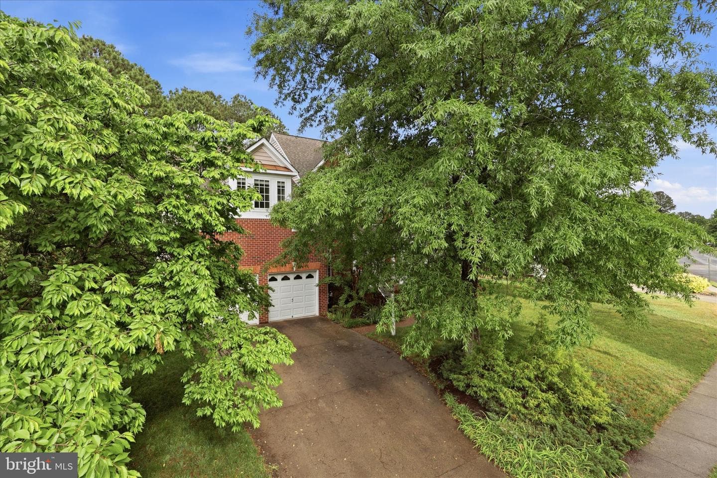 4817 Hearthstone Road photo 5