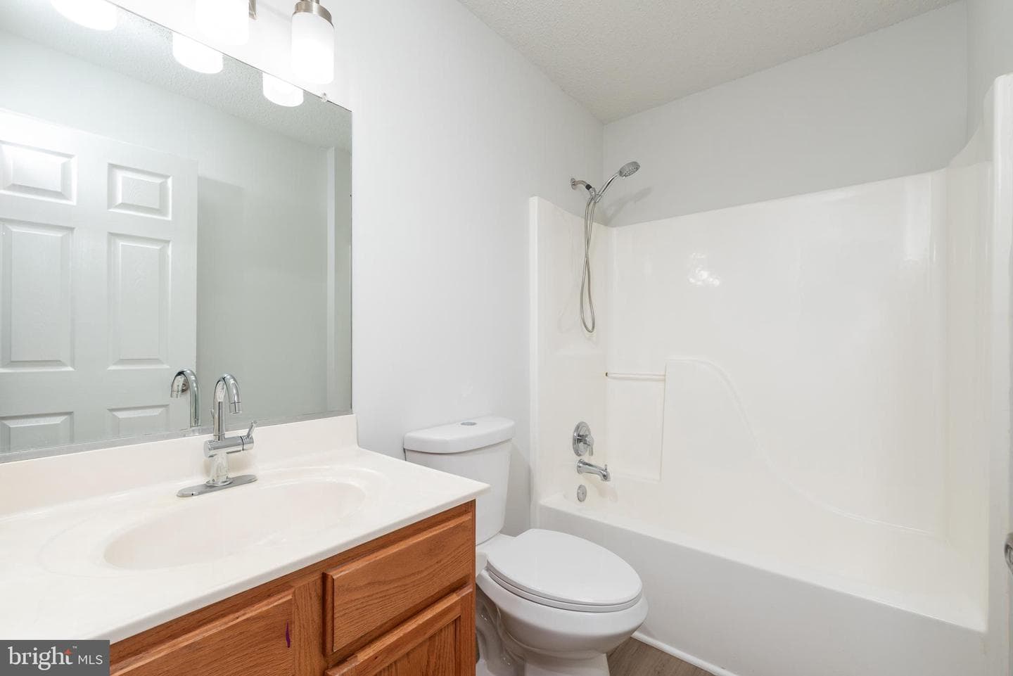 4205 Seamore Street photo 35