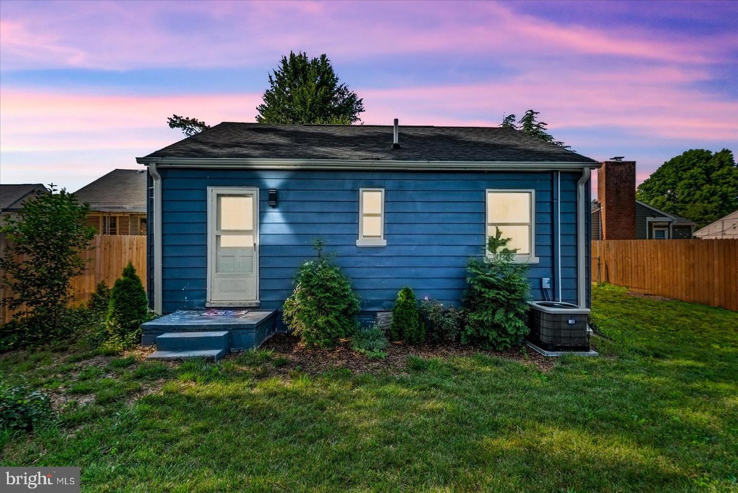 2309 Fleet Avenue photo 23