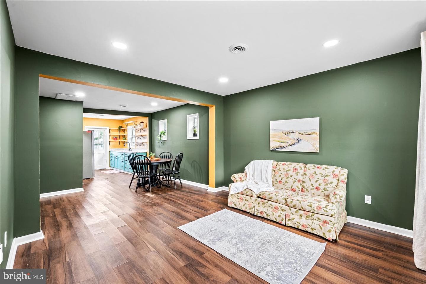 2309 Fleet Avenue photo 6