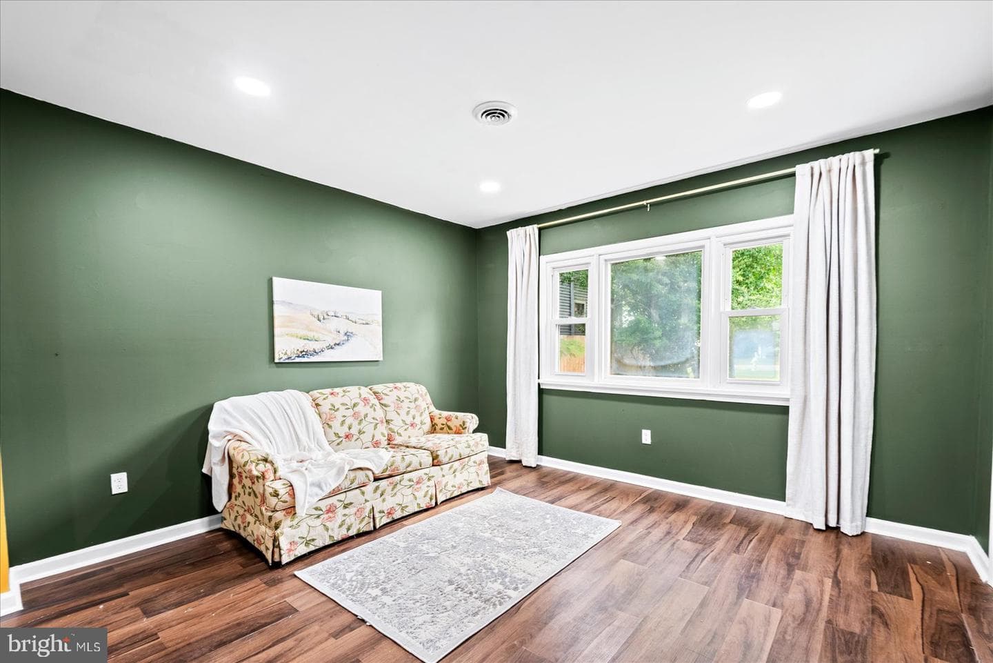 2309 Fleet Avenue photo 8