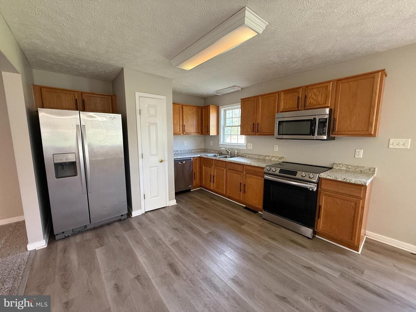 441 N Ivy Avenue photo 12