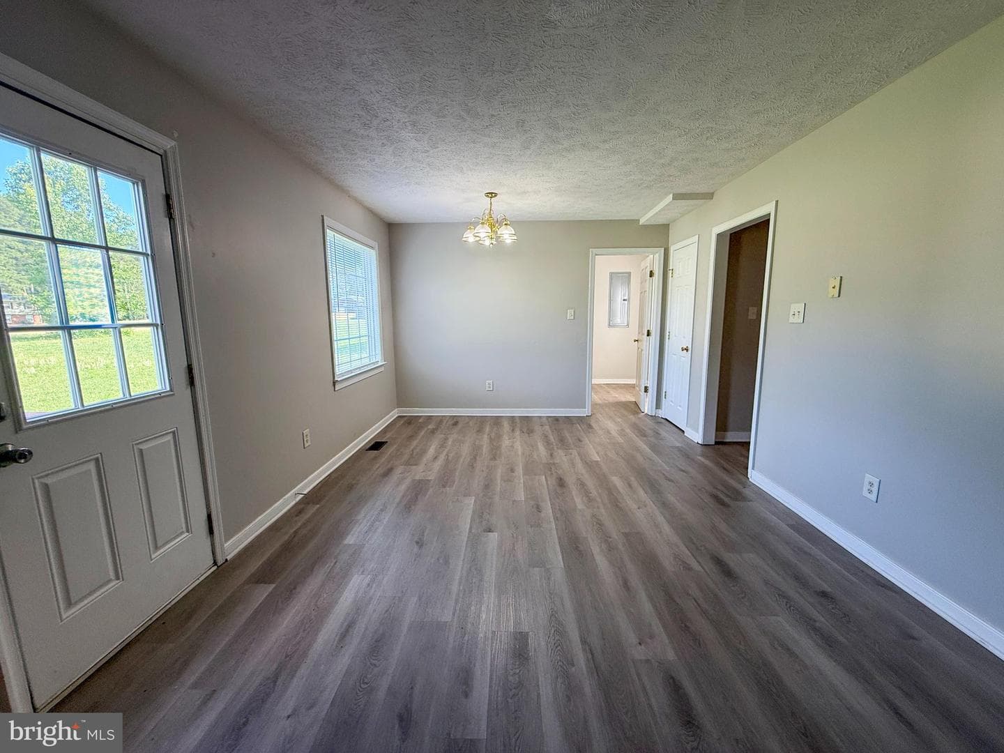 441 N Ivy Avenue photo 13