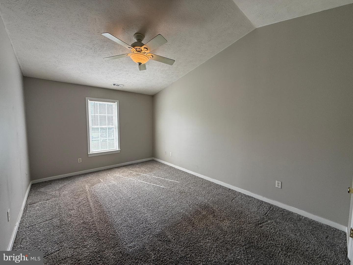 441 N Ivy Avenue photo 25