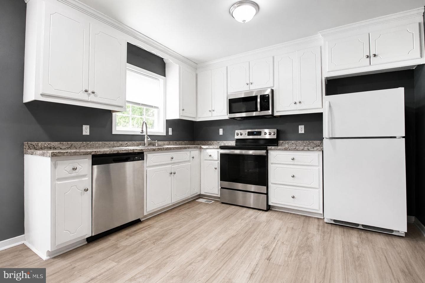 502 Highland Avenue photo 12