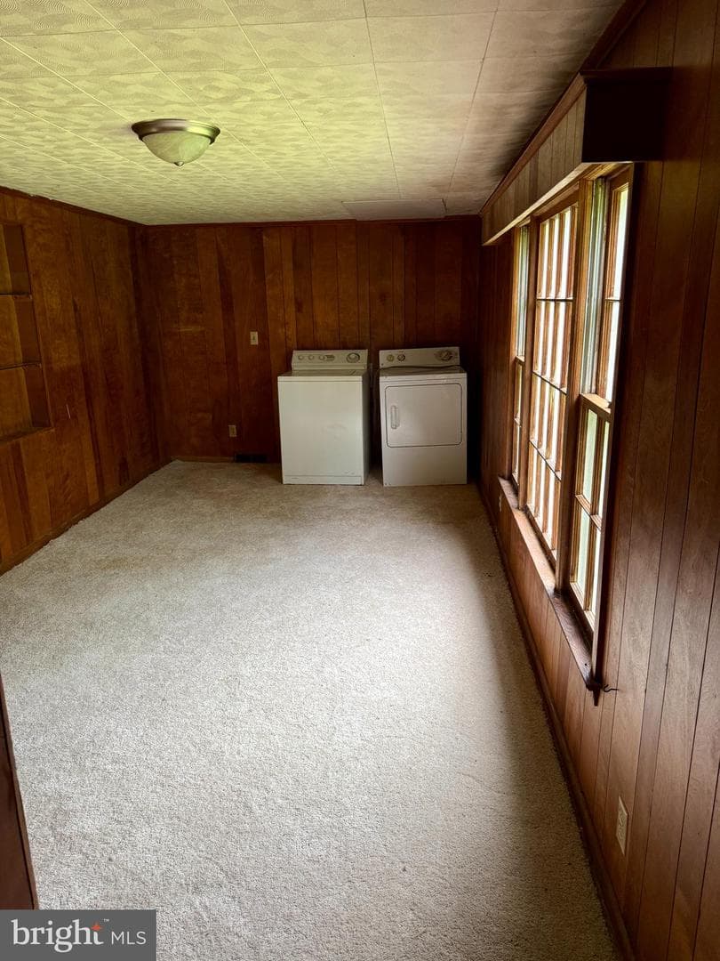 1031 Macdonald Drive photo 20