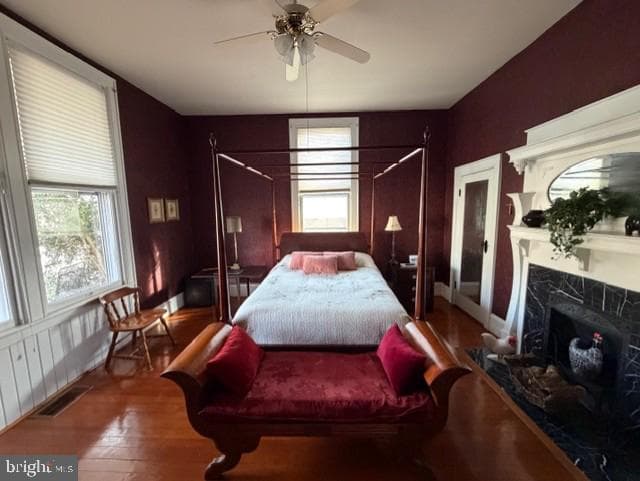 804 Grove Ave photo 25
