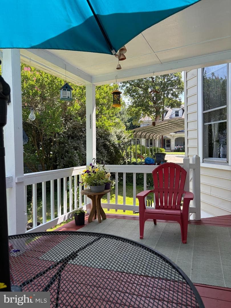 804 Grove Ave photo 27