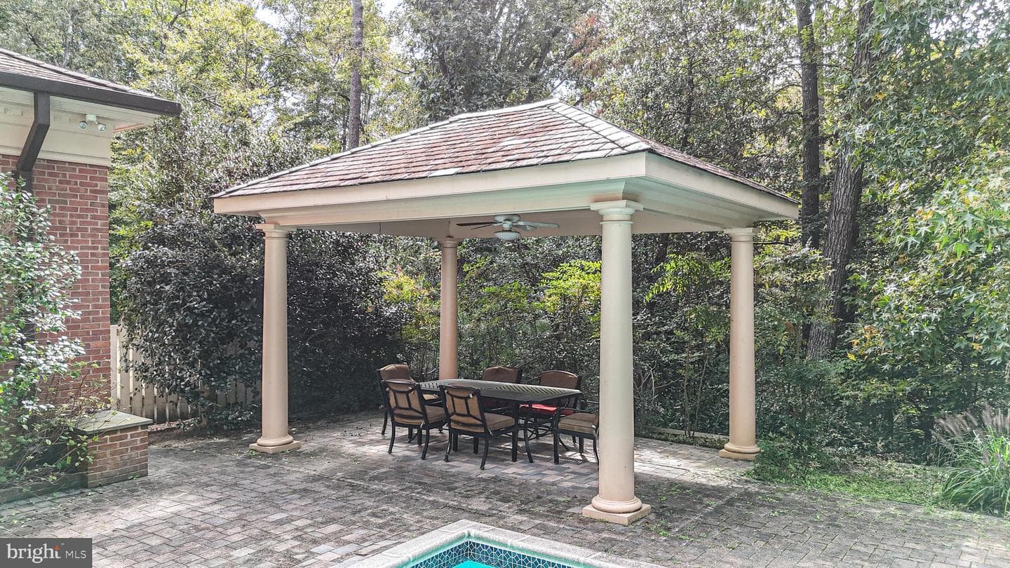 214 Rolfe Road photo 12