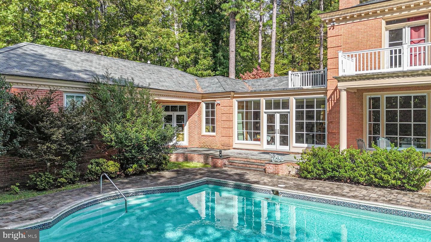 214 Rolfe Road photo 8