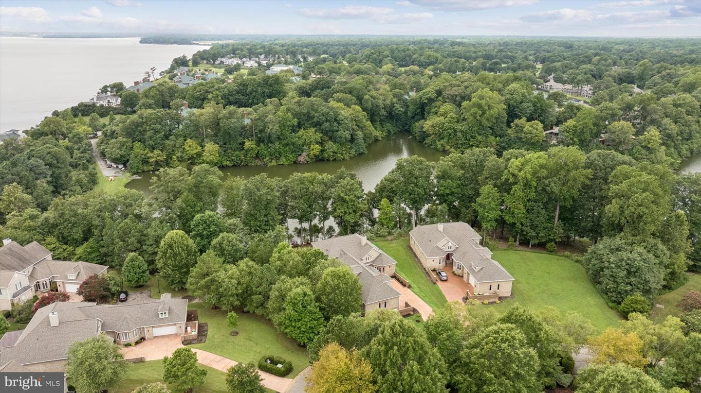 424 Rivers Edge photo 30