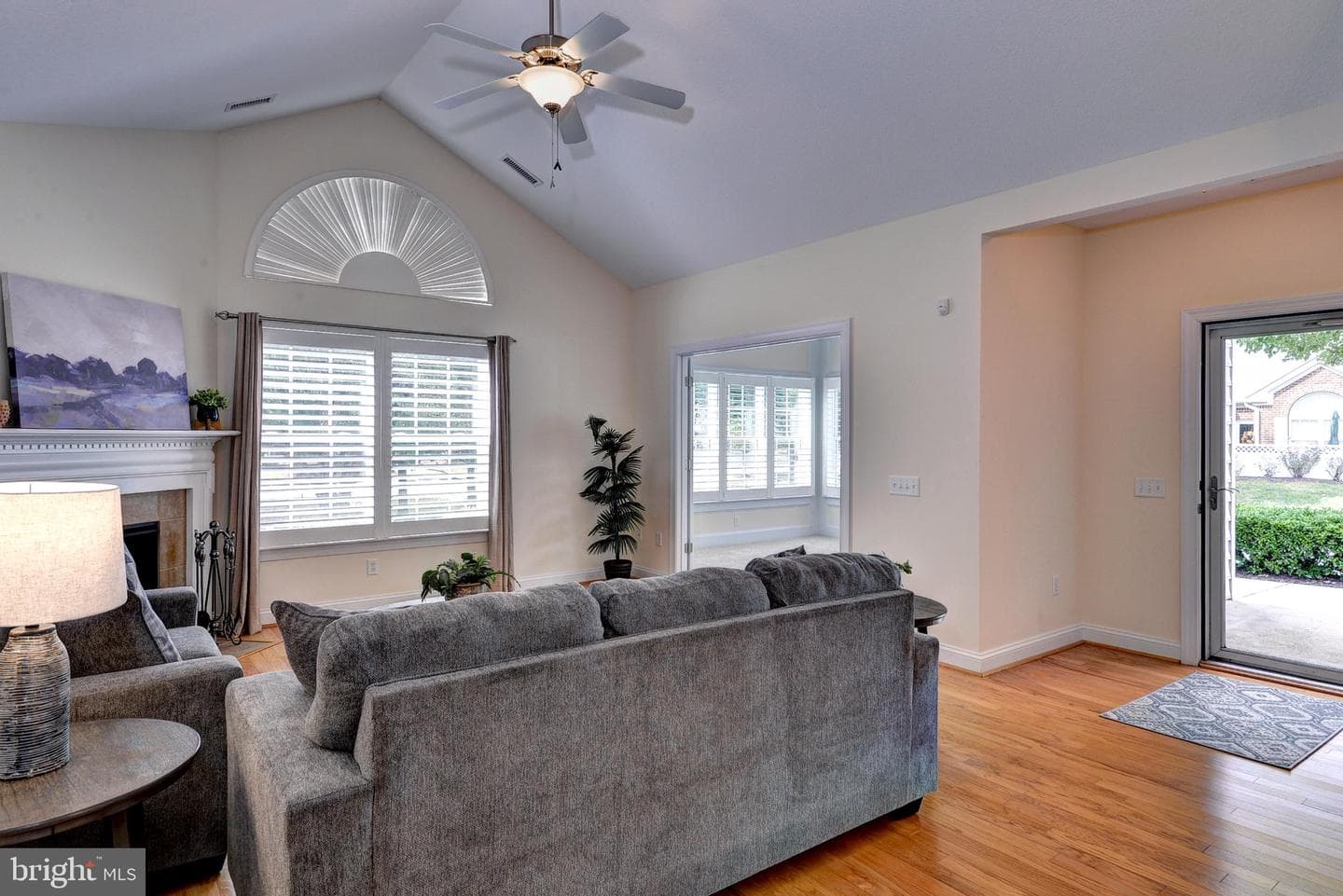 4335 Creek View E photo 10