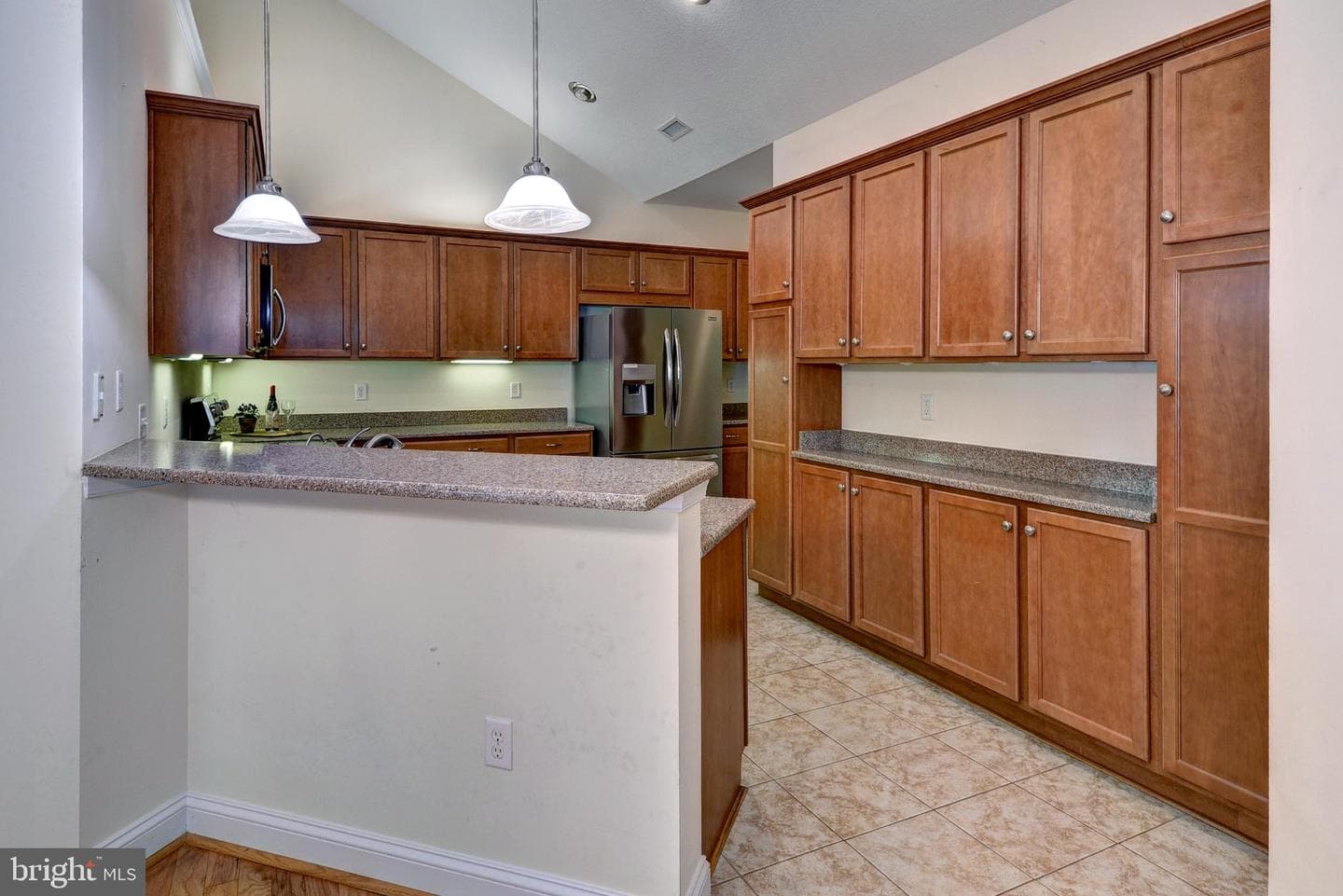 4335 Creek View E photo 16