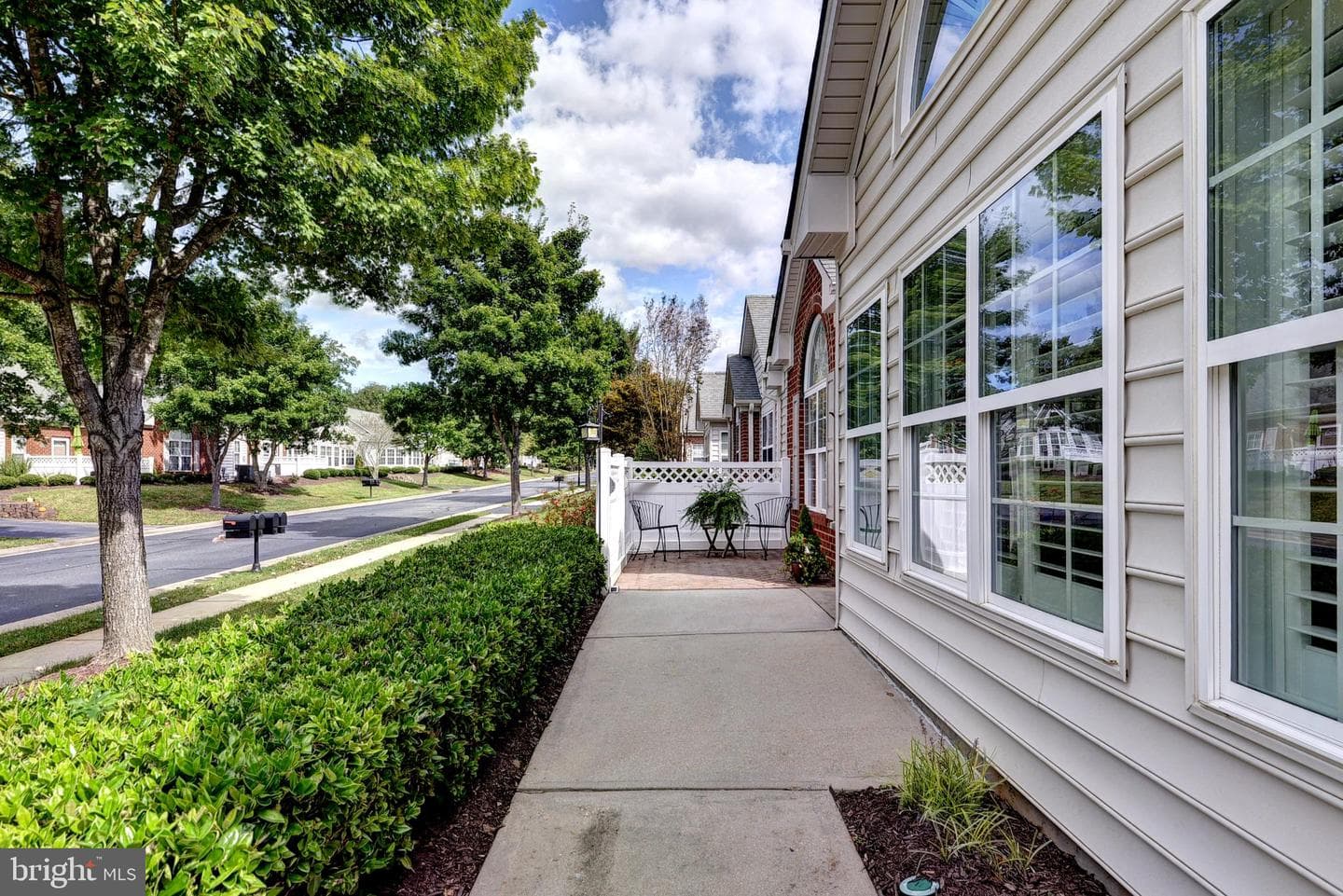 4335 Creek View E photo 6