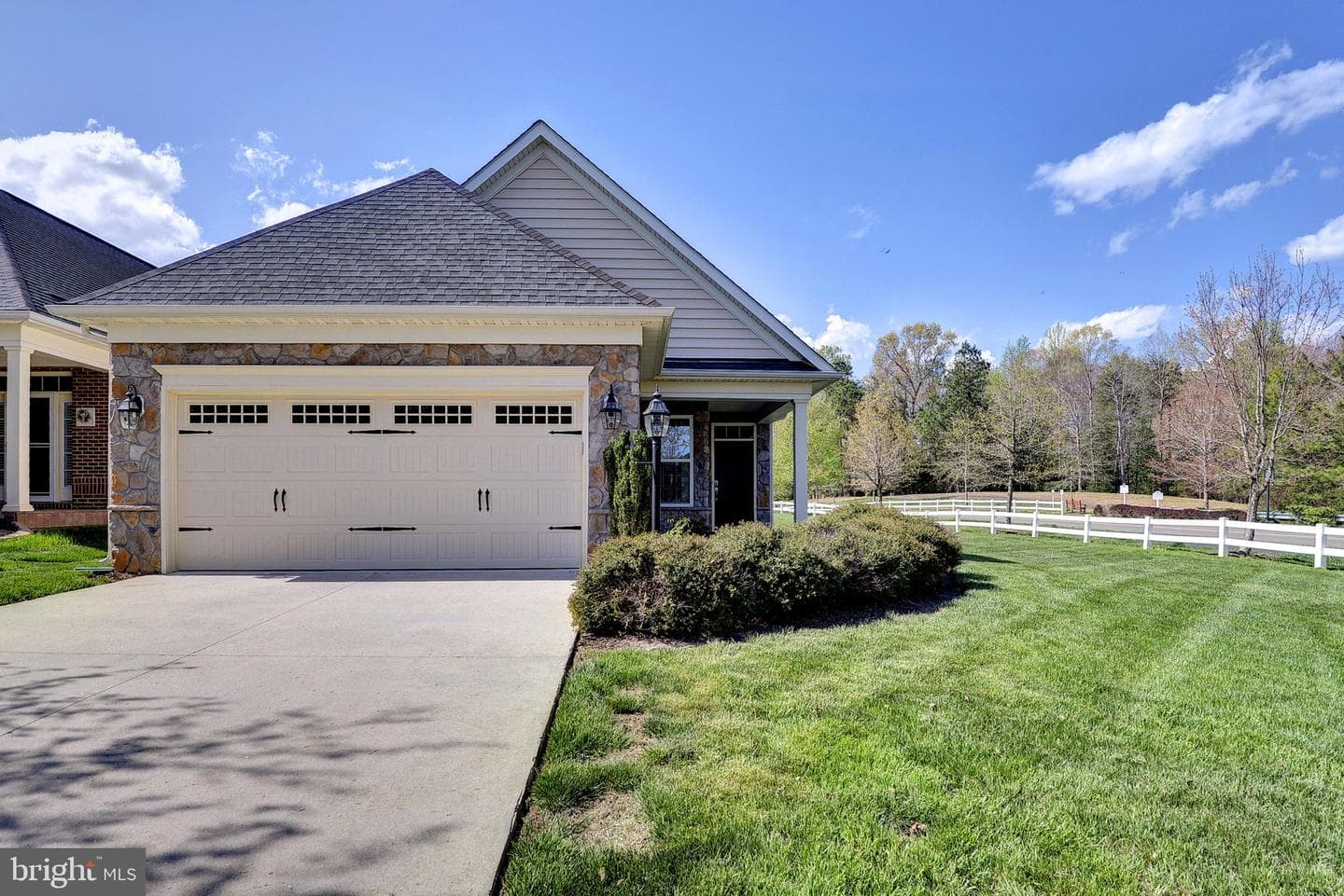 4123 Ashby Lane photo 3