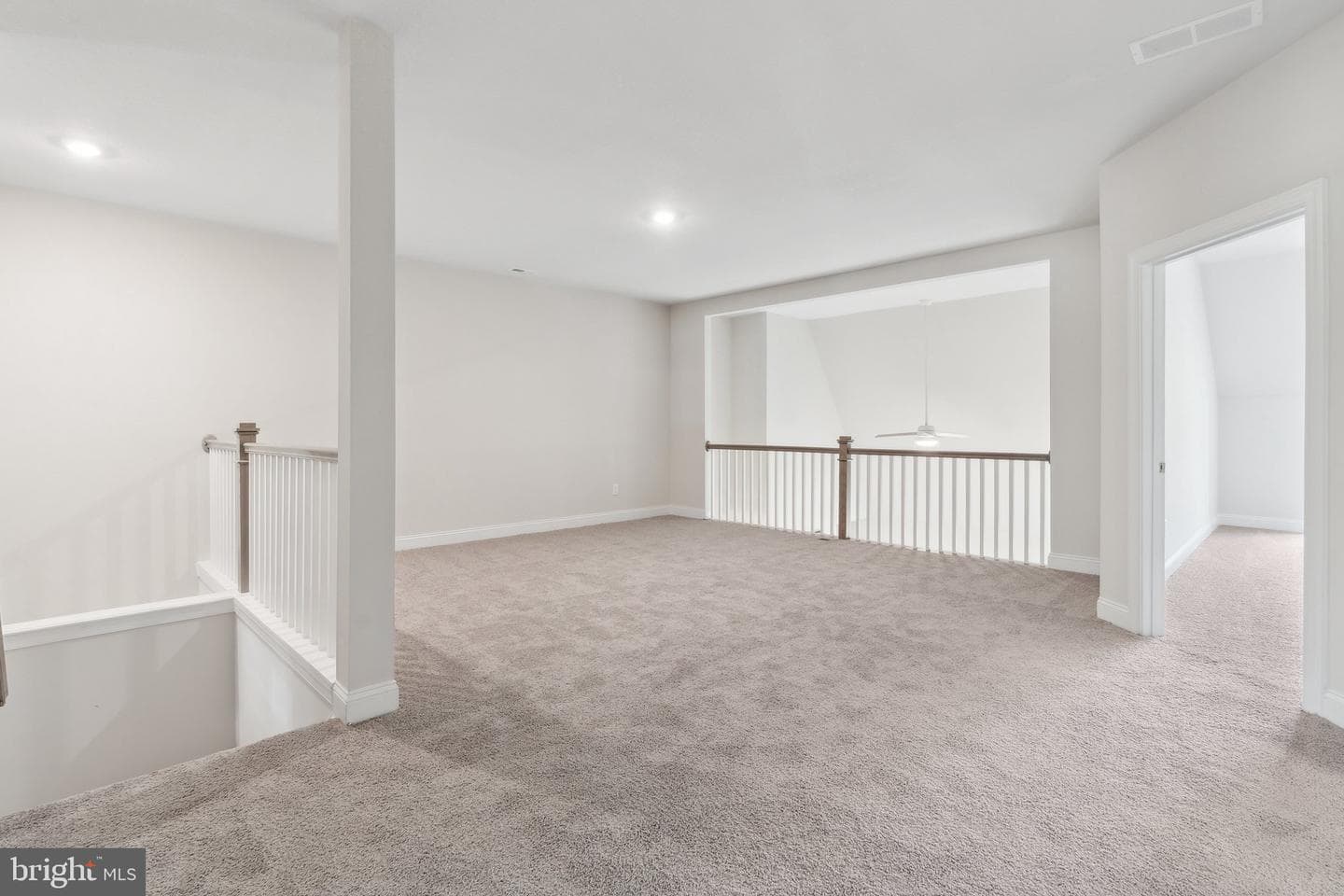 1220 Treviso Bay photo 25