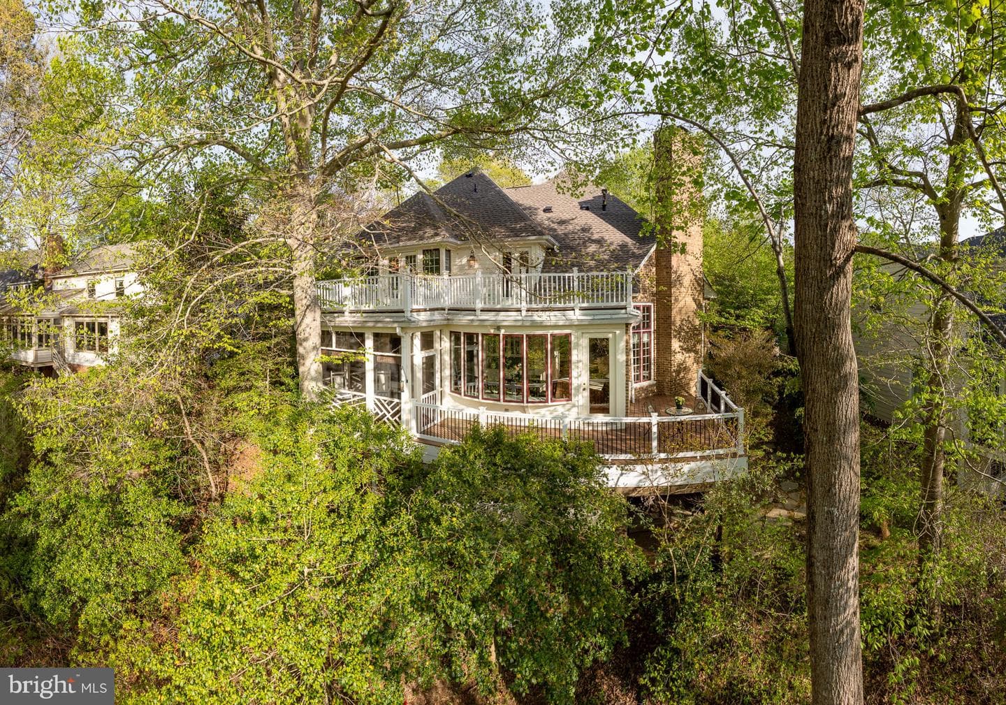 20 The Palisades photo 57