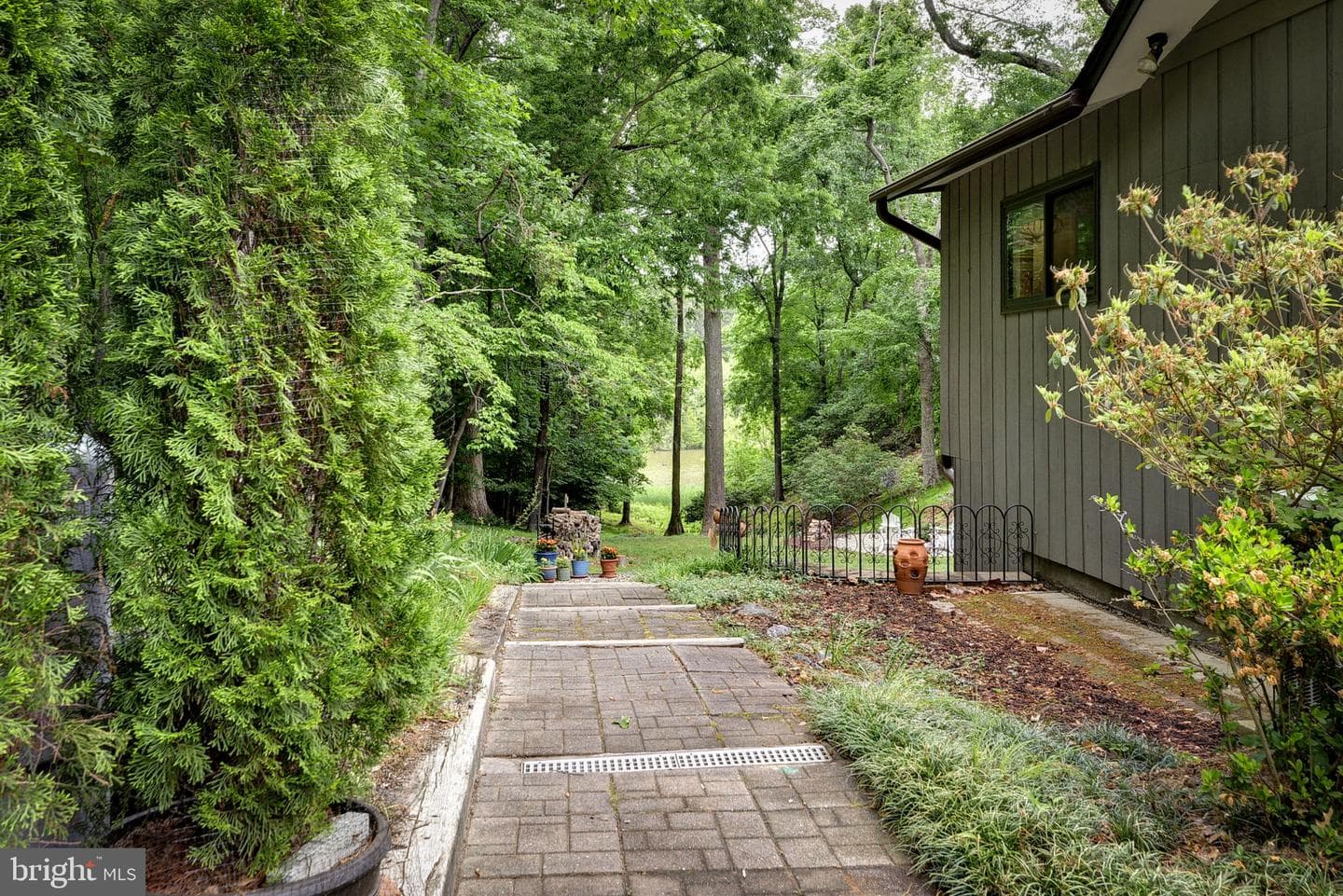 112 The Colony photo 54