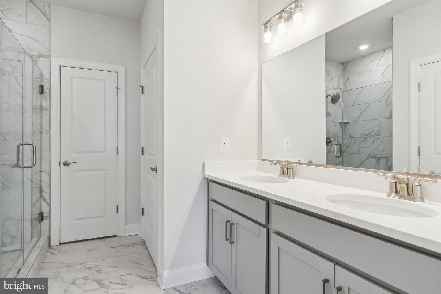 1316 Treviso Bay photo 20