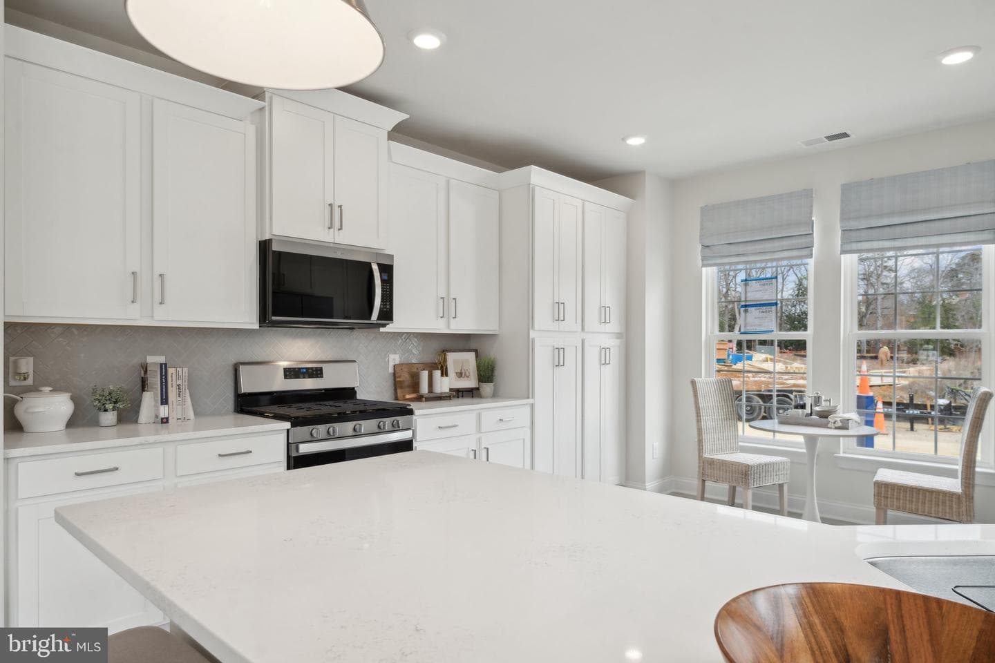 1252 Treviso Bay photo 19