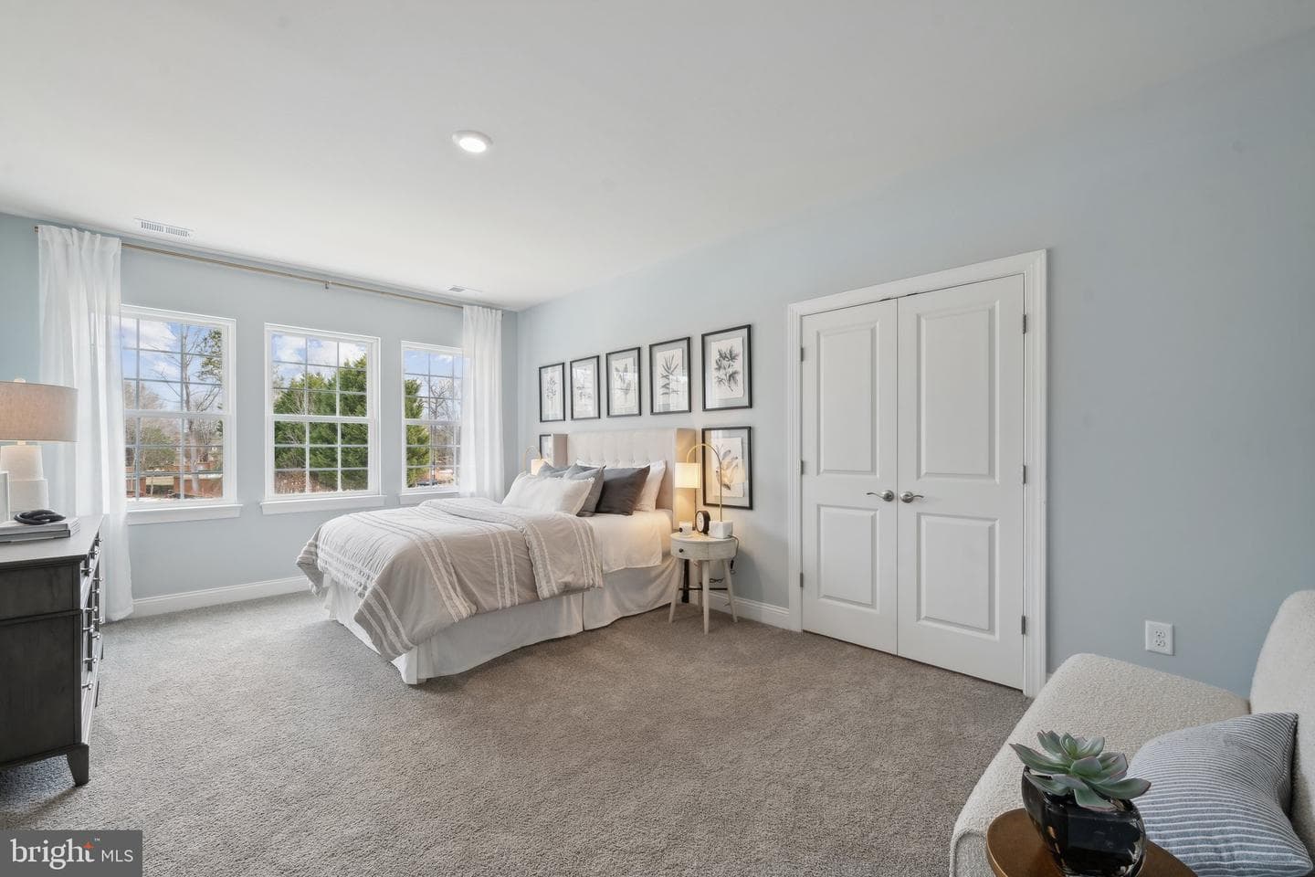 1252 Treviso Bay photo 32