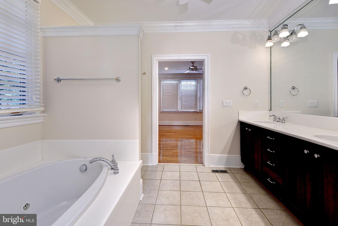 5129 Rolling Reach photo 30