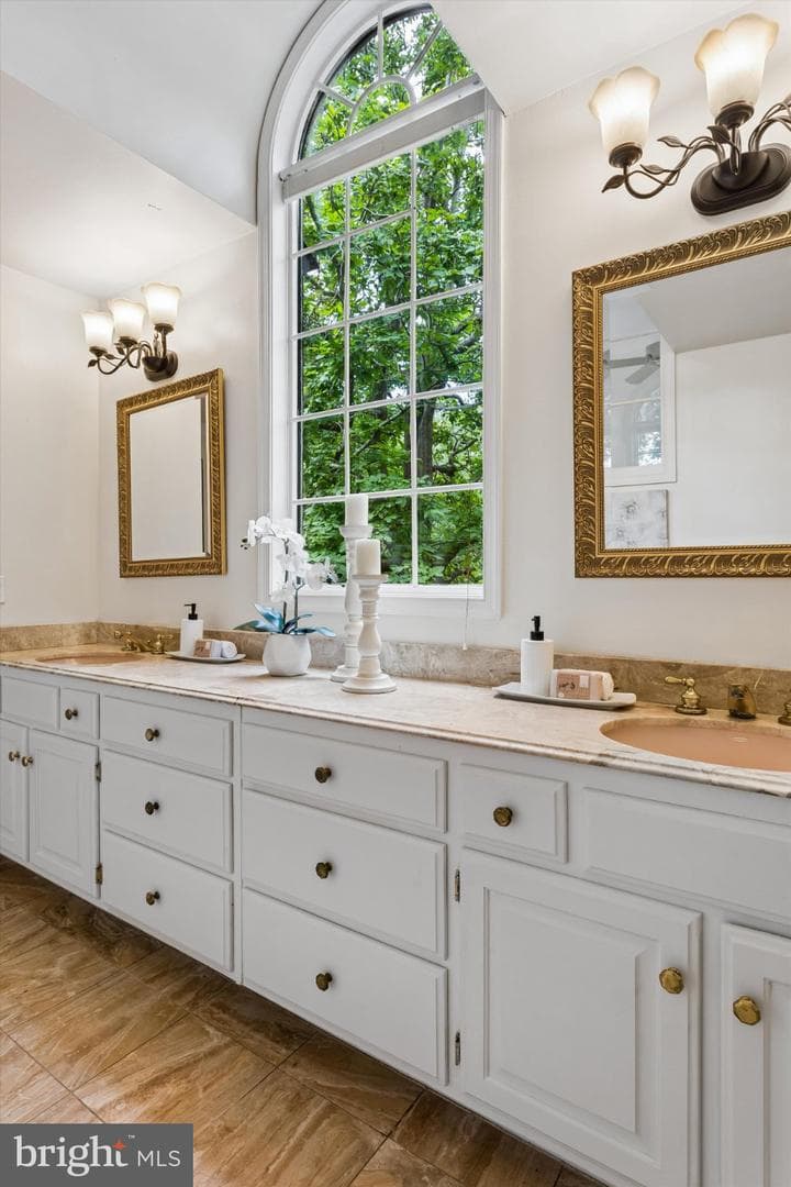 110 The Colony photo 67