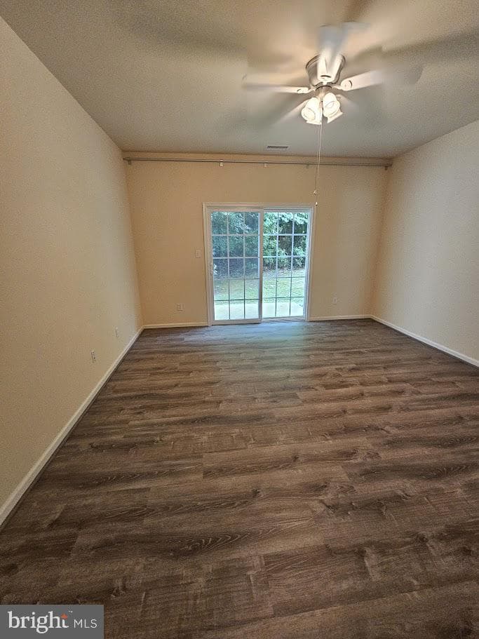 1403 Rustads Circle photo 17