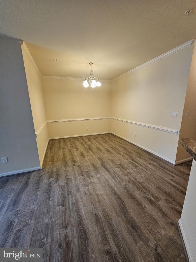1403 Rustads Circle photo 4
