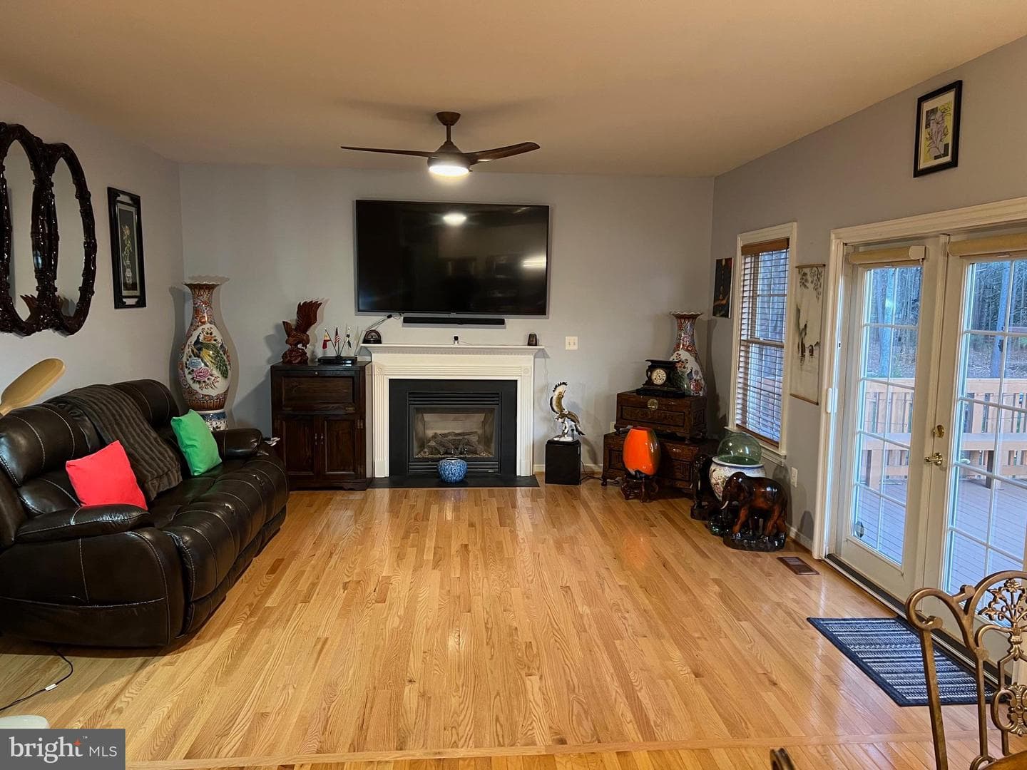 16832 Fairfax Drive photo 15