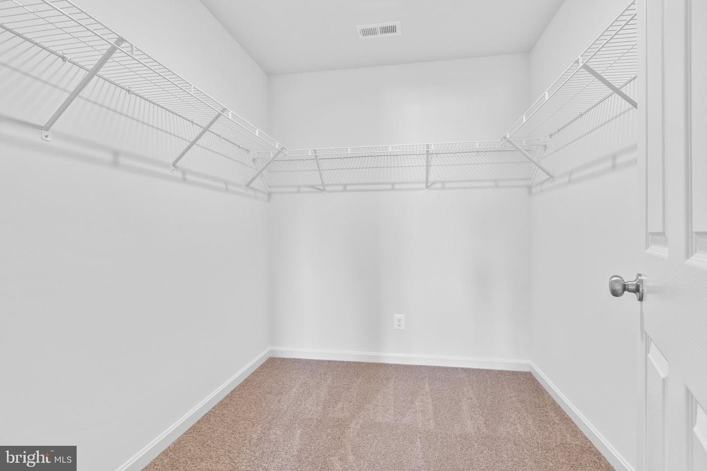 15611 Owens Drive photo 18