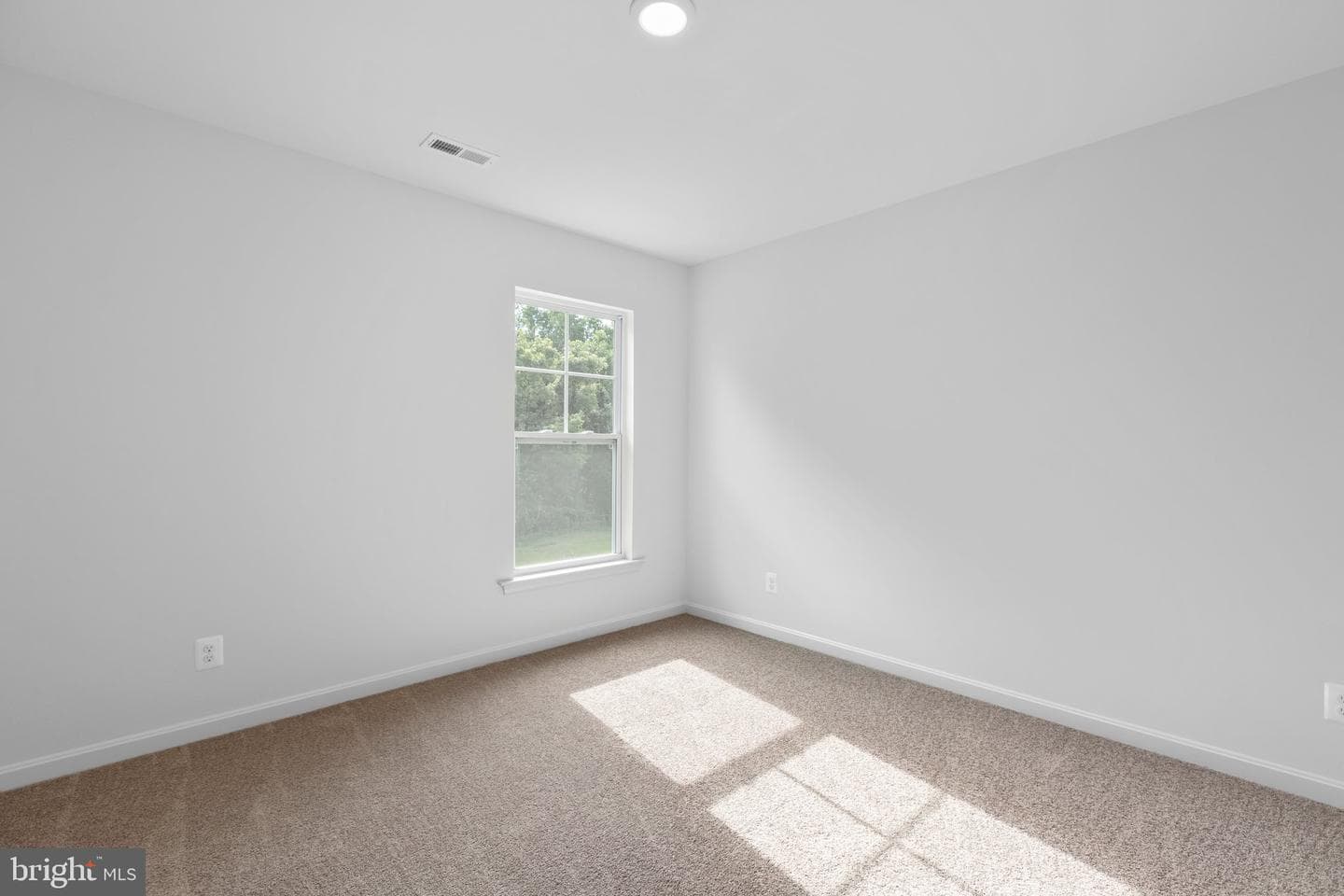 15611 Owens Drive photo 22