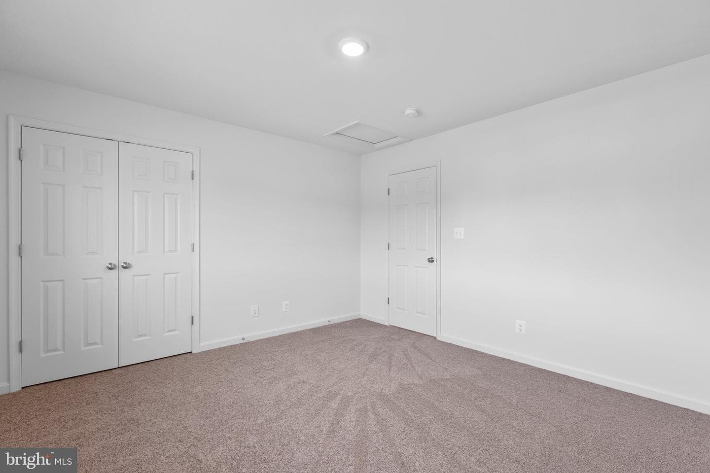 15611 Owens Drive photo 23