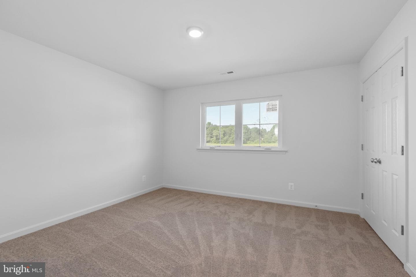 15611 Owens Drive photo 24