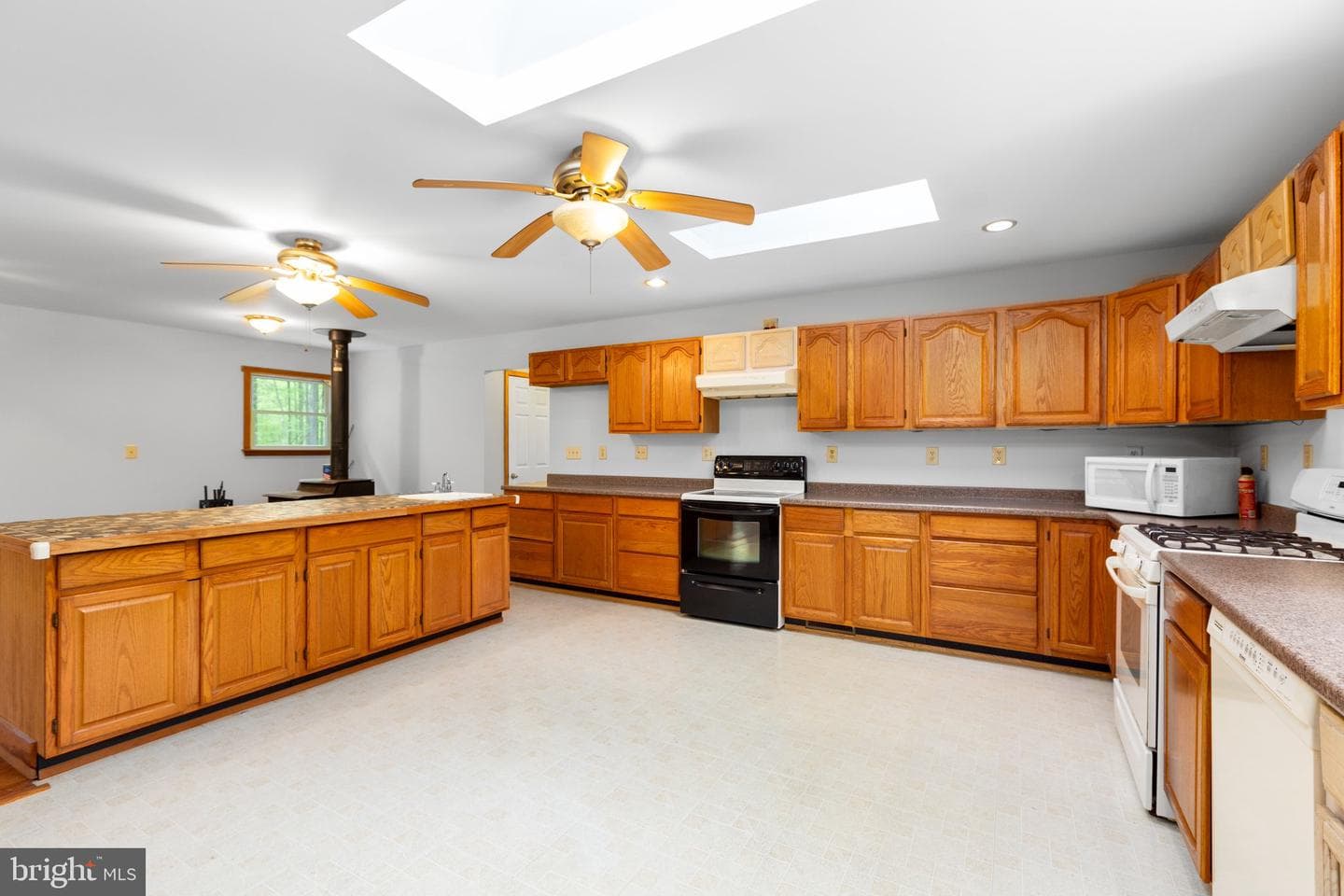 7187 Goby Lane photo 10