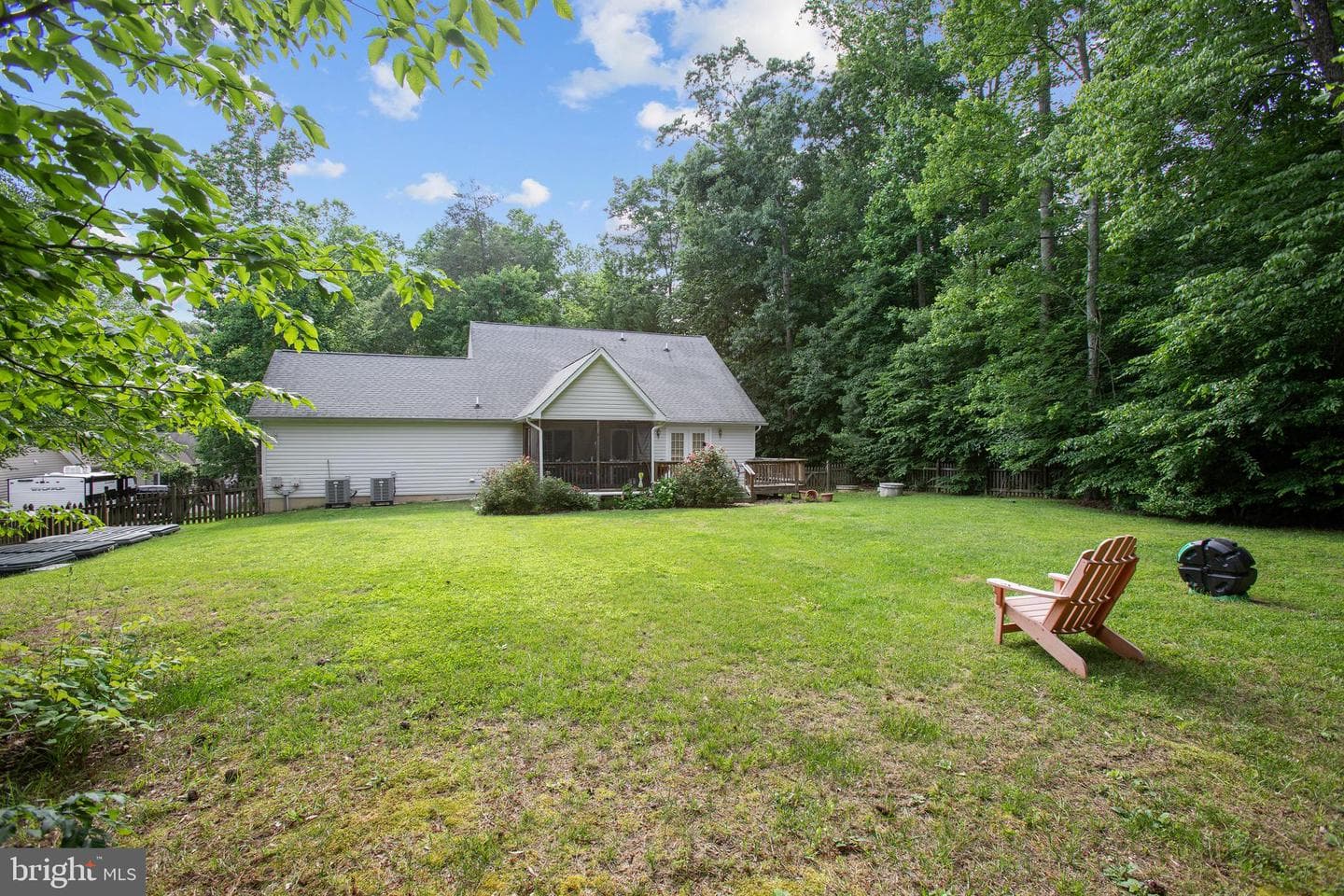 10586 Eisenhower Drive photo 39