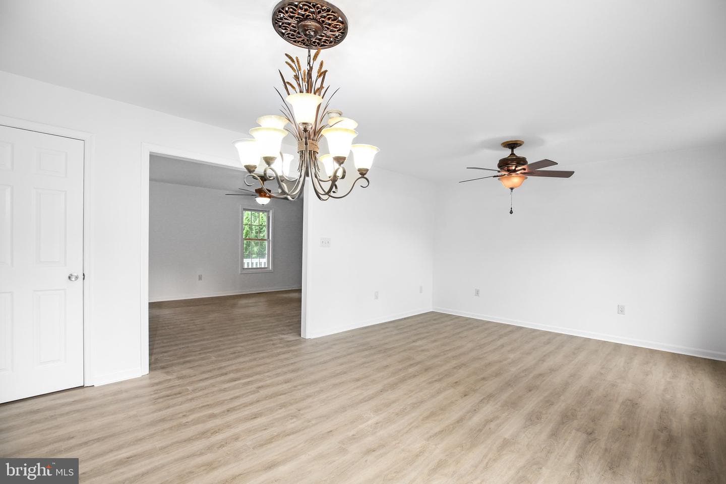 10429 Hutchison Lane photo 11