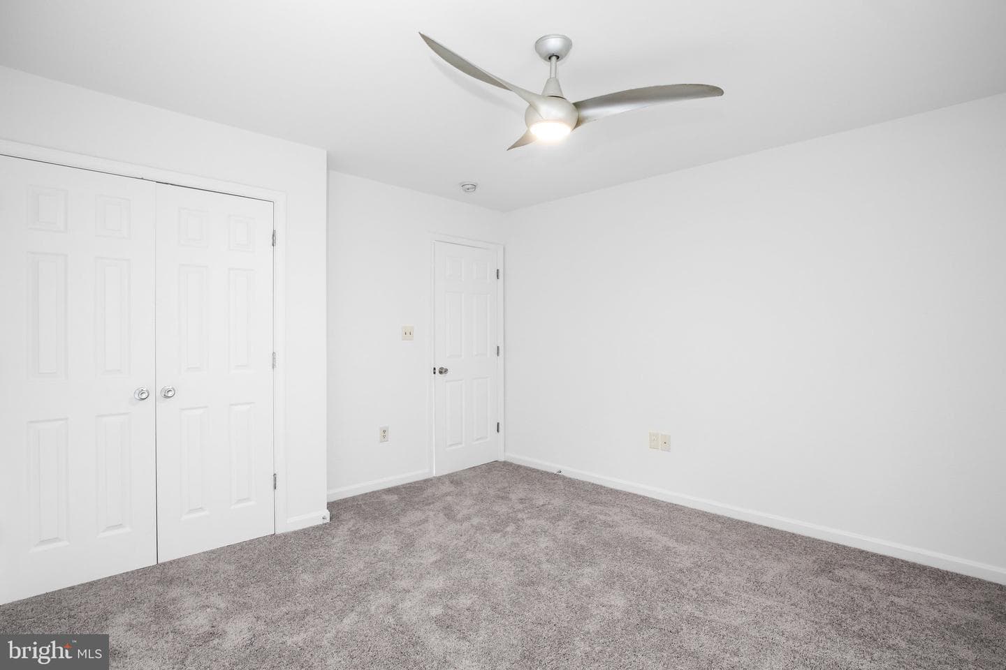 10429 Hutchison Lane photo 23