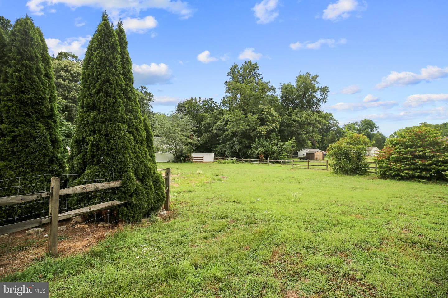 10429 Hutchison Lane photo 33