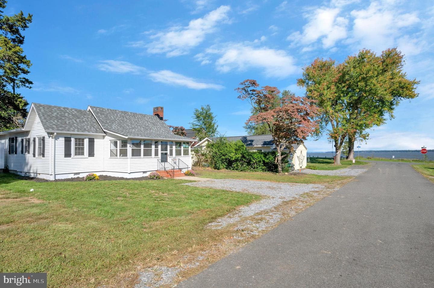 6086 4th Street photo 27