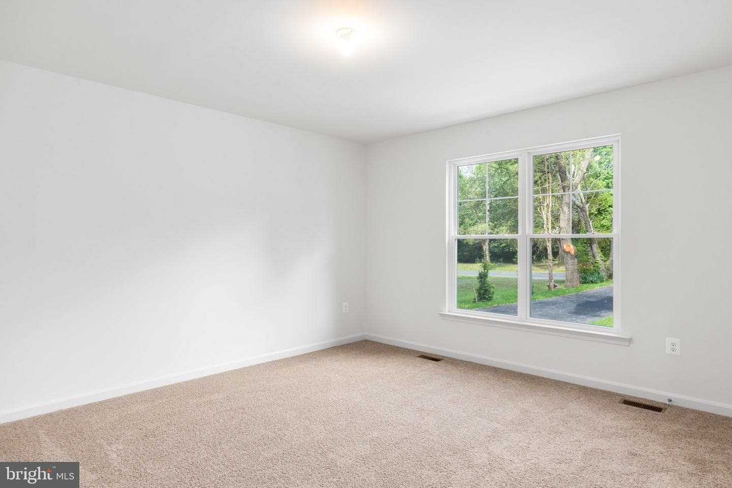 1145 Mathias Point Road photo 19